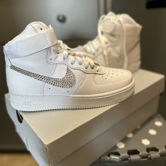 Nike Shoes - Brand new diamond Air Force 1